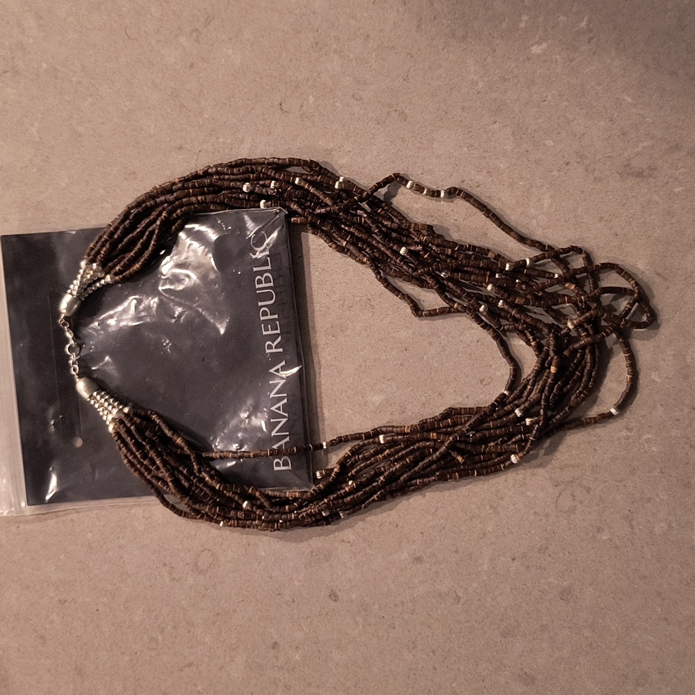 Banana Republic necklace